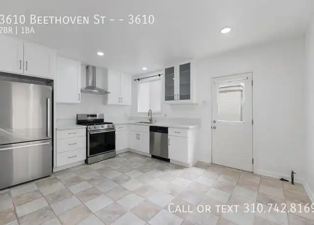 Property at 3610 Beethoven St Unit 3610, Los Angeles, CA, 90066, 2 beds, 1 bath, [object Object]