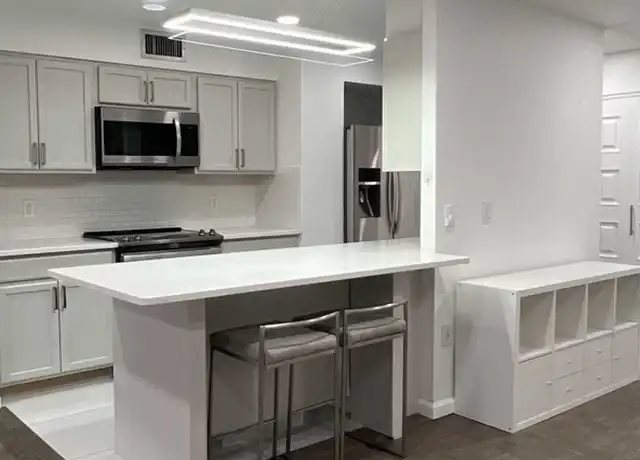 Property at 140 Euclid Ave Unit 2H, Hackensack, NJ, 07601, 1 bed, 1 bath, [object Object]