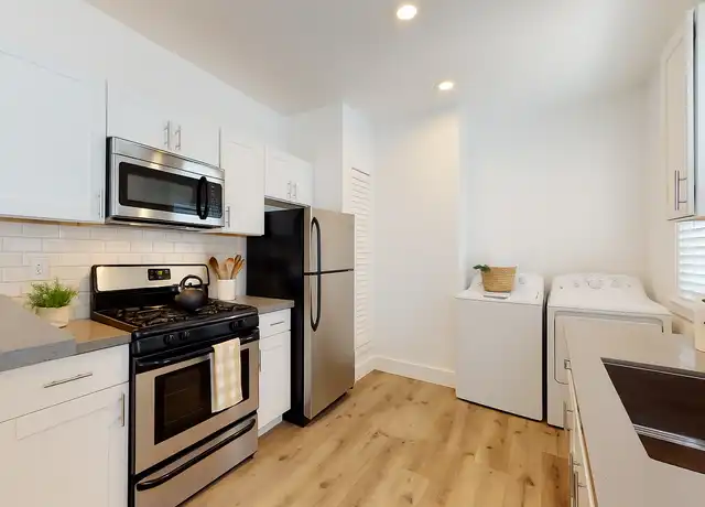 Property at 1801 S Highland Ave Unit 18015, Los Angeles, CA, 90019, 4 beds, 2 baths, [object Object]