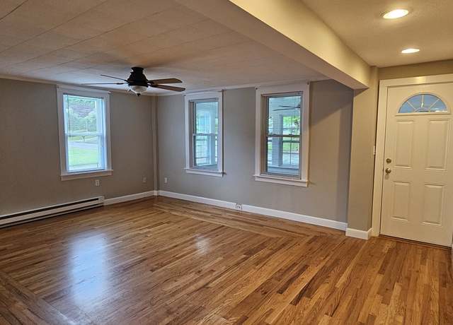 Photo of 27 Ferry St Unit B, South Grafton, MA 01560