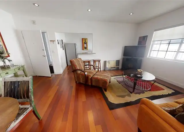 Property at 815 Euclid Ave #12, Miami Beach, FL, 33139, 1 bed, 1 bath, [object Object]