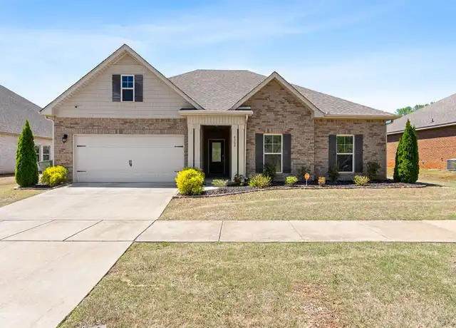 Property at 6502 Moon Crest Ln NW, Huntsville, AL, 35806, 4 beds, 2 baths, [object Object]