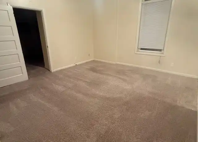 Property at 190 SE Mill St Unit 6, Dallas, OR, 97338, 2 beds, 1 bath, [object Object]