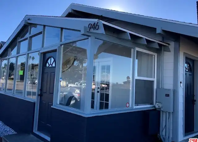 Property at 946 E Thompson Blvd, Ventura, CA, 93001, 3 beds, 2 baths, [object Object]