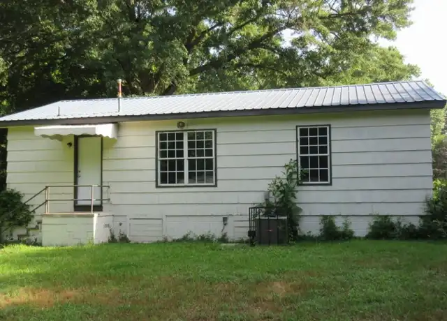 Property at 5221 Jefferson St, Brighton, AL, 35020, 3 beds, 2 baths, [object Object]