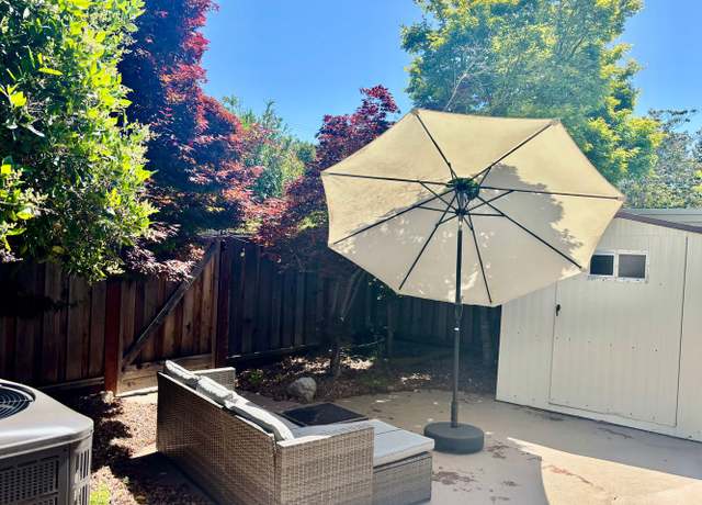 Photo of 8 Miramonte Dr, Moraga, CA 94556