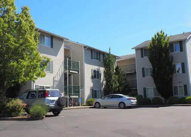 Property at 1655 NW Division St Unit Gray 201, Corvallis, OR, 97330, 1 bed, 1 bath, [object Object]