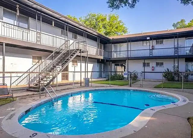 Property at Chelmont Apartments RGLLC - 223 W 5th St, Irving, TX, 75060, 1 bed, 1 bath, [object Object]