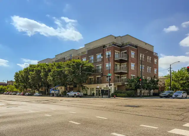 Property at 1155 W Roosevelt Rd #406, Chicago, IL, 60608, 2 beds, 2 baths, [object Object]