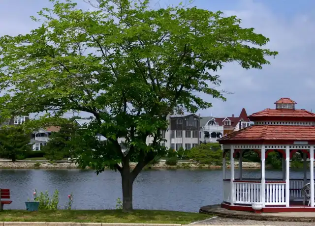Property at 501 Lake Ter Unit 7E, Bradley Beach, NJ, 07720, 2 beds, 1 bath, [object Object]