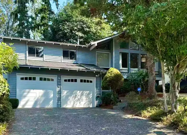 Property at 4650 121st Ave SE, Bellevue, WA, 98006, 4 beds, 2.5 baths, [object Object]