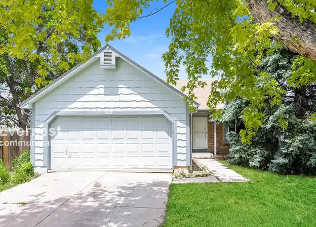 Property at 3904 S Espana St, Aurora, CO, 80013, 3 beds, 2 baths, [object Object]