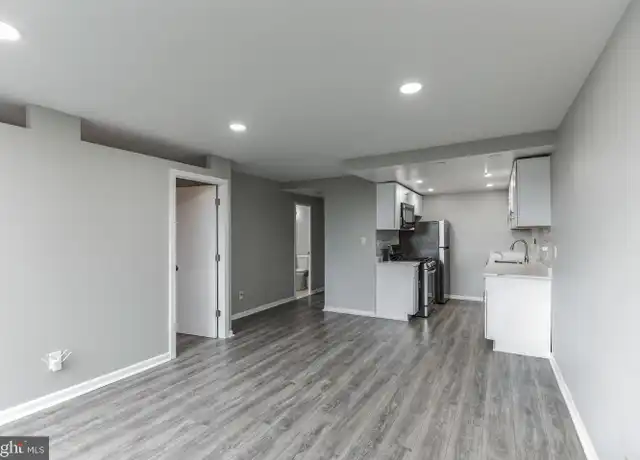 Property at 4600 Duke St #718, Alexandria, VA, 22304, 1 bed, 1 bath, [object Object]