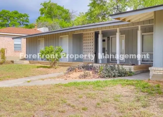 Property at 117 Brettonwood Dr, San Antonio, TX, 78218, 2 beds, 1 bath, [object Object]