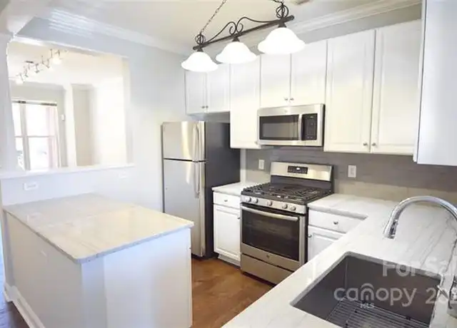 Property at 558 E 9th St Unit 1, Charlotte, NC, 28202, 2 beds, 2.5 baths, [object Object]