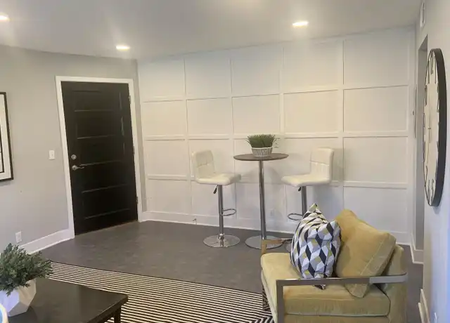 Property at 4702 Wakeley St, Omaha, NE, 68132, 1 bed, 1 bath, [object Object]