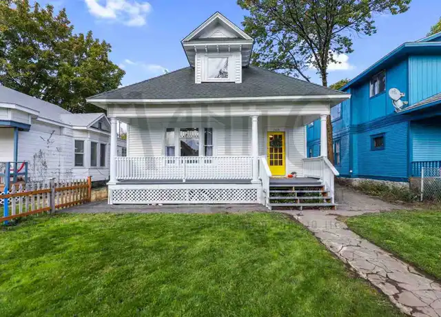 Property at 2406 W Dean Ave, Spokane, WA, 99201, 3 beds, 2 baths, [object Object]