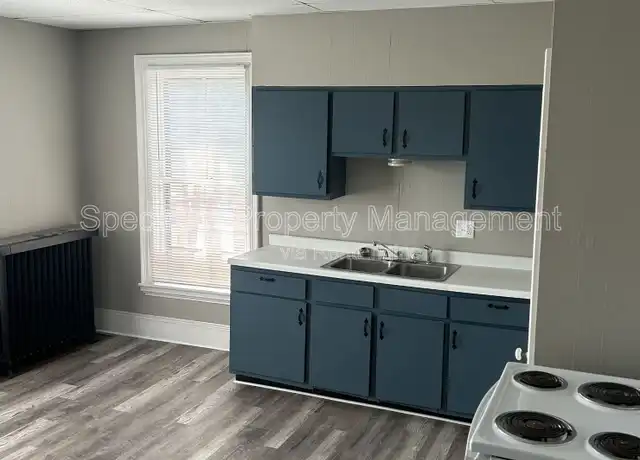 Property at 88 Elm St Unit 13, Waterville, ME, 04901, 1 bed, 1 bath, [object Object]