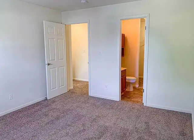 Property at Bexley Village Apartments - 700 Bexley Pl, Greenwood, IN, 46143, 1-2 bed, 1-2 bath, [object Object]