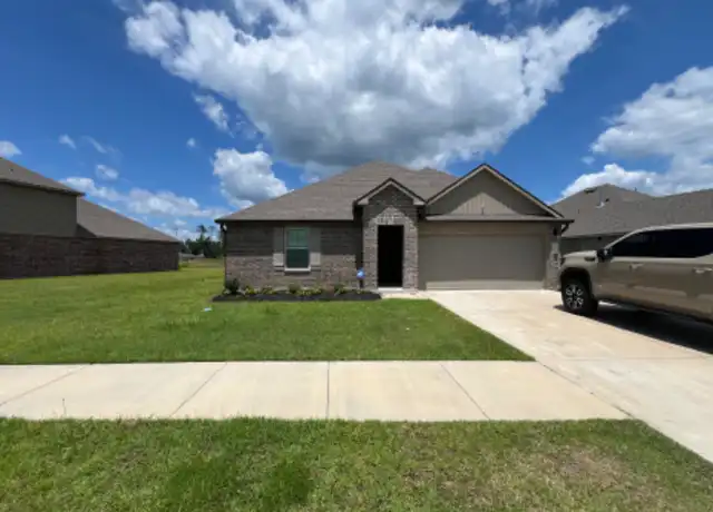 Property at 858 Gold Finch Way, Lake Charles, LA, 70611, 3 beds, 2 baths, [object Object]