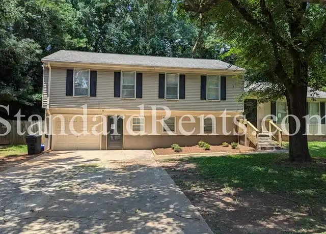 Property at 4650 Aberdeen Ln, Stone Mountain, GA, 30083, 4 beds, 2 baths, [object Object]