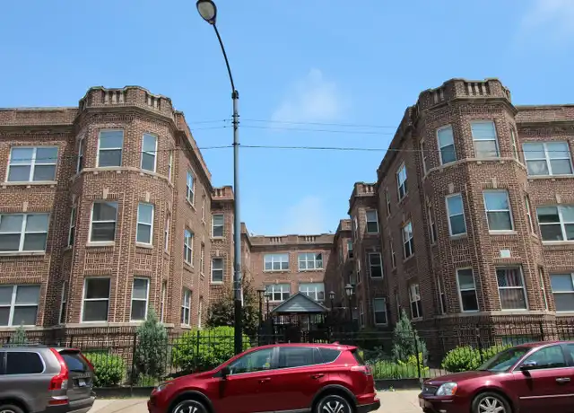 Property at 4927 N Kedzie Ave Unit 4931 2W, Chicago, IL, 60625, 2 beds, 1 bath, [object Object]