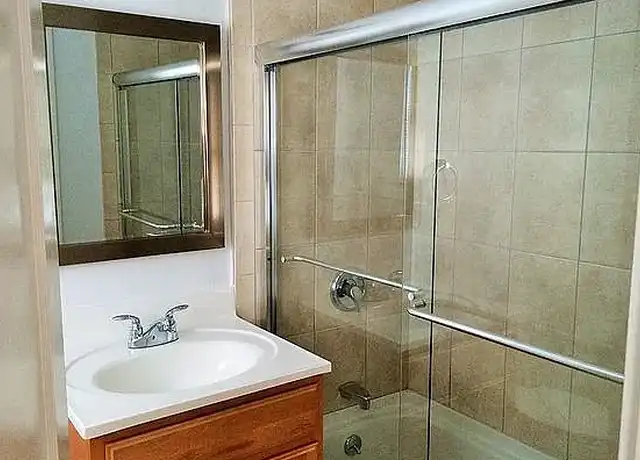 Property at Wilton Arms - 3 Hubbard Rd, Wilton, CT, 06897, 1 bed, 1 bath, [object Object]