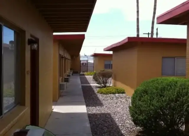 Photo of 5550 E 26th St, Tucson, AZ 85711