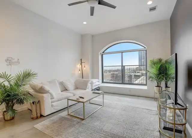 Property at 507 Sabine St #506, Austin, TX, 78701, 1 bed, 1 bath, [object Object]