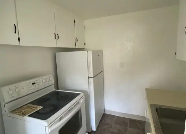 Property at 1425-1435 Trade St SE Unit 1427, Salem, OR, 97301, 1 bed, 1 bath, [object Object]