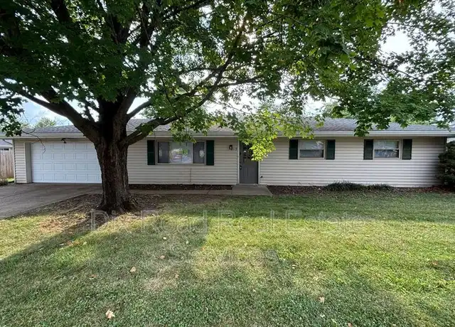 Property at 813 Leora St, Trenton, OH, 45067, 3 beds, 1 bath, [object Object]