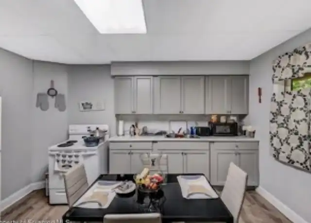 Property at 1200 S Main St Unit 3, Old Forge, PA, 18518, 2 beds, 1 bath, [object Object]