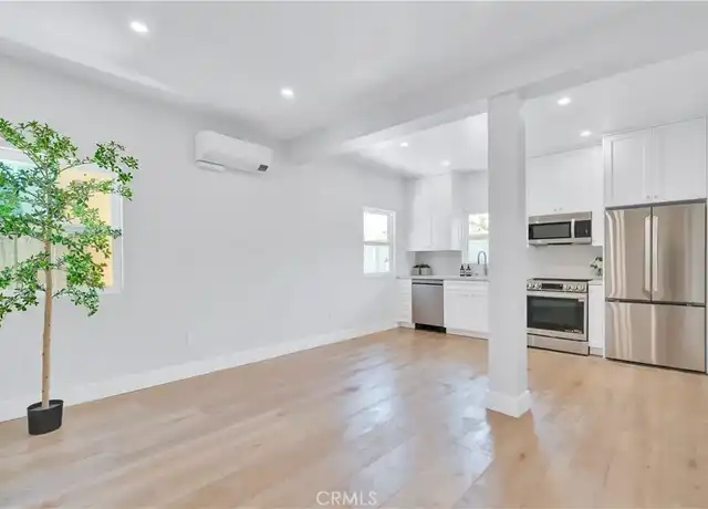Property at 1022 Grant St Unit F, Santa Monica, CA, 90405, 1 bed, 1 bath, [object Object]
