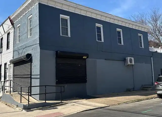 Property at 1200 S 22nd St Unit 2ND FLOOR, Philadelphia, PA, 19146, 2 beds, 1 bath, [object Object]