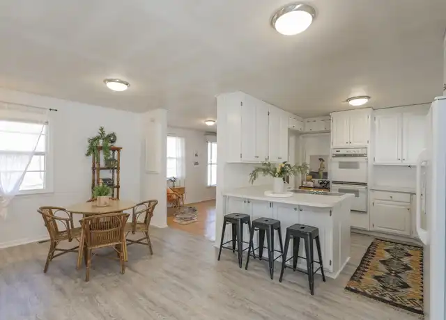 Property at 215 Donna Dr Unit MAIN, Madison, TN, 37115, 2 beds, 1 bath, [object Object]