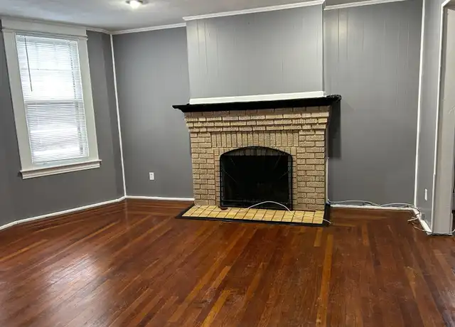 Property at 1560 Ella T Grasso Blvd, New Haven, CT, 06511, 3 beds, 1 bath, [object Object]