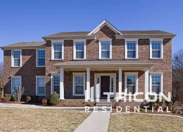 Property at 91 Berry Hill Dr, Hendersonville, TN, 37075, 4 beds, 2.5 baths, [object Object]