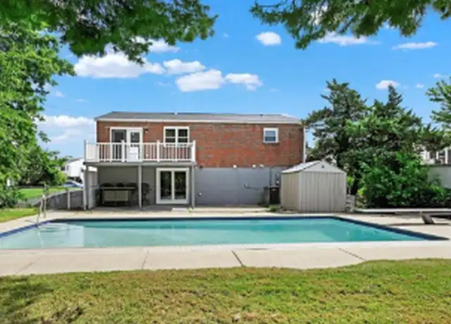 Property at 7710 Bluegrass Rd, Rosedale, MD, 21237, 2 beds, 1 bath, [object Object]