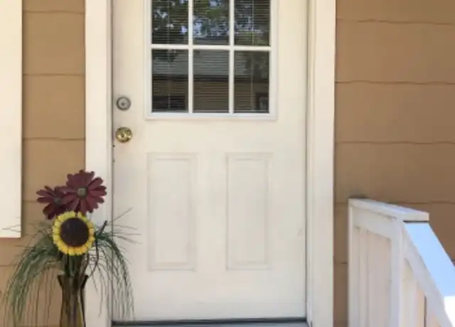 Property at 1213 Maple St, Fort Collins, CO, 80521, 4 beds, 2 baths, [object Object]