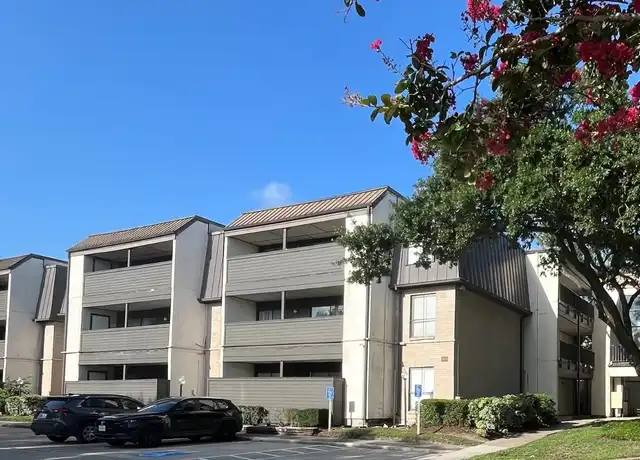 Property at 3005 Walnut Bend Ln #21, Houston, TX, 77042, 2 beds, 2 baths, [object Object]
