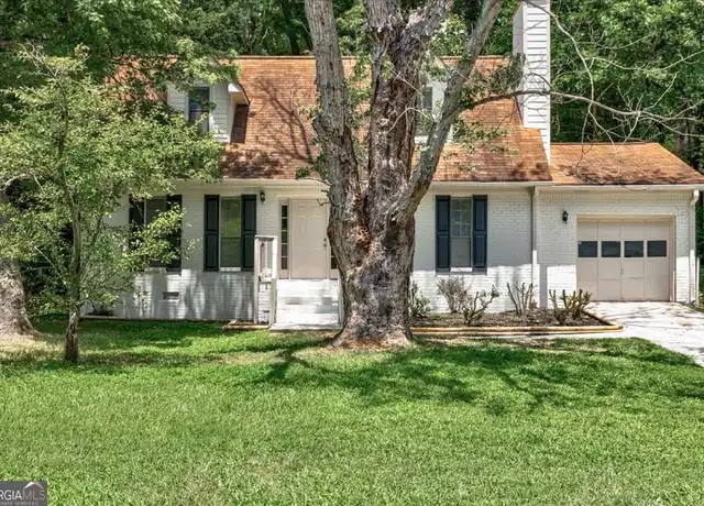 Property at 8292 Blackfoot Trl, Jonesboro, GA, 30236, 3 beds, 2 baths, [object Object]