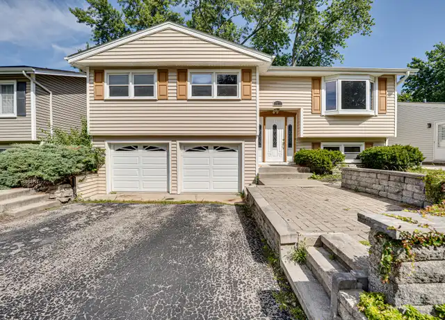 Property at 1015 Wilson Ave, Wheaton, IL, 60189, 3 beds, 2 baths, [object Object]