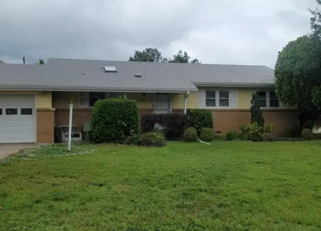 Property at 2731 N Pershing Ct, Wichita, KS, 67220, 3 beds, 2 baths, [object Object]