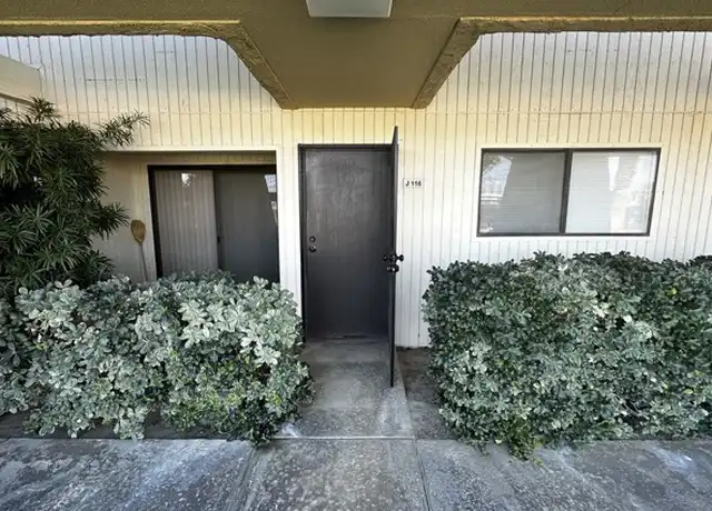 Property at 675 Los Felices Cir N Unit 116, Palm Springs, CA, 92262, 1 bed, 1 bath, [object Object]