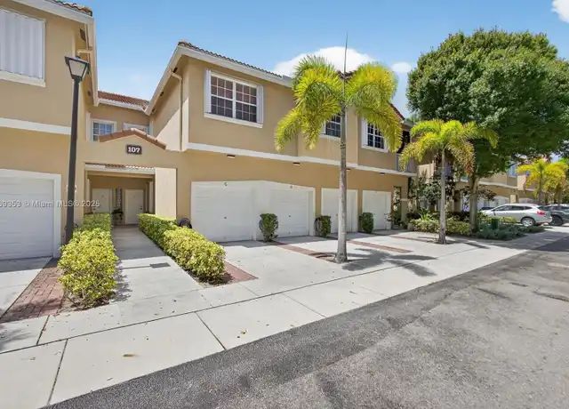 Property at 107 Lighthouse Cir Unit H, Jupiter, FL, 33469, 3 beds, 2 baths, [object Object]