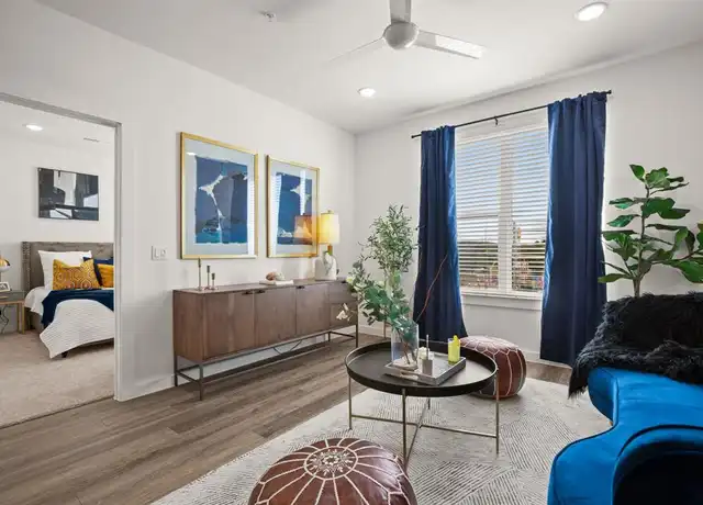 Property at 6324 N Lamar Blvd Unit 326, Austin, TX, 78752, 1 bed, 1 bath, [object Object]