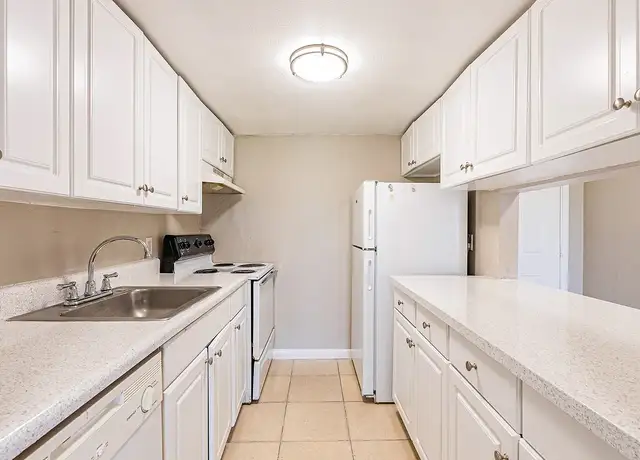 Photo of 5013 E Sligh Ave, Tampa, FL 33617