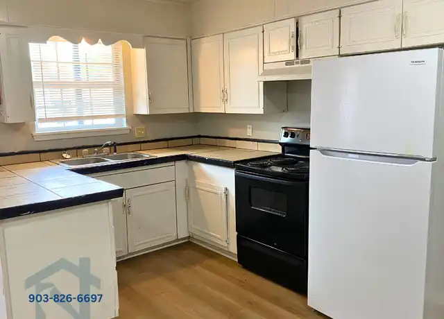 Property at 425 Westlawn Dr, Texarkana, TX, 75501, 1 bed, 1 bath, [object Object]