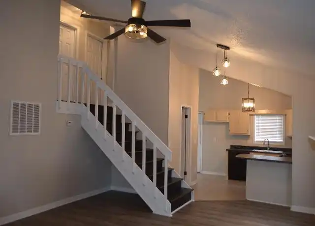 Property at 145 Viking Dr, Calhoun, GA, 30701, 2 beds, 2 baths, [object Object]