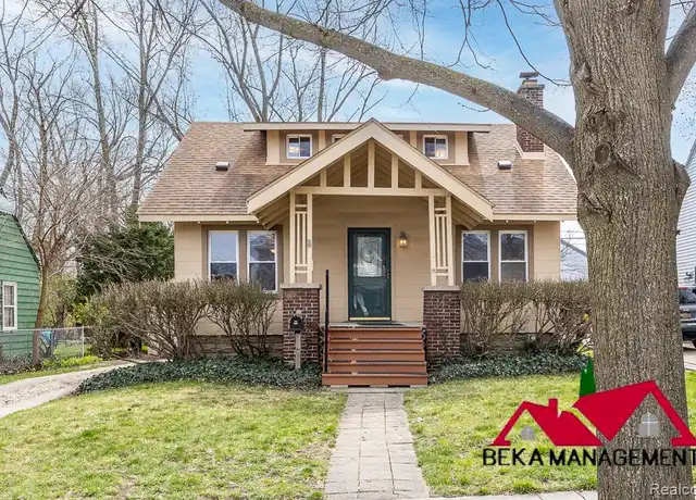 Property at 6 Kensington Blvd, Pleasant Ridge, MI, 48069, 3 beds, 2 baths, [object Object]